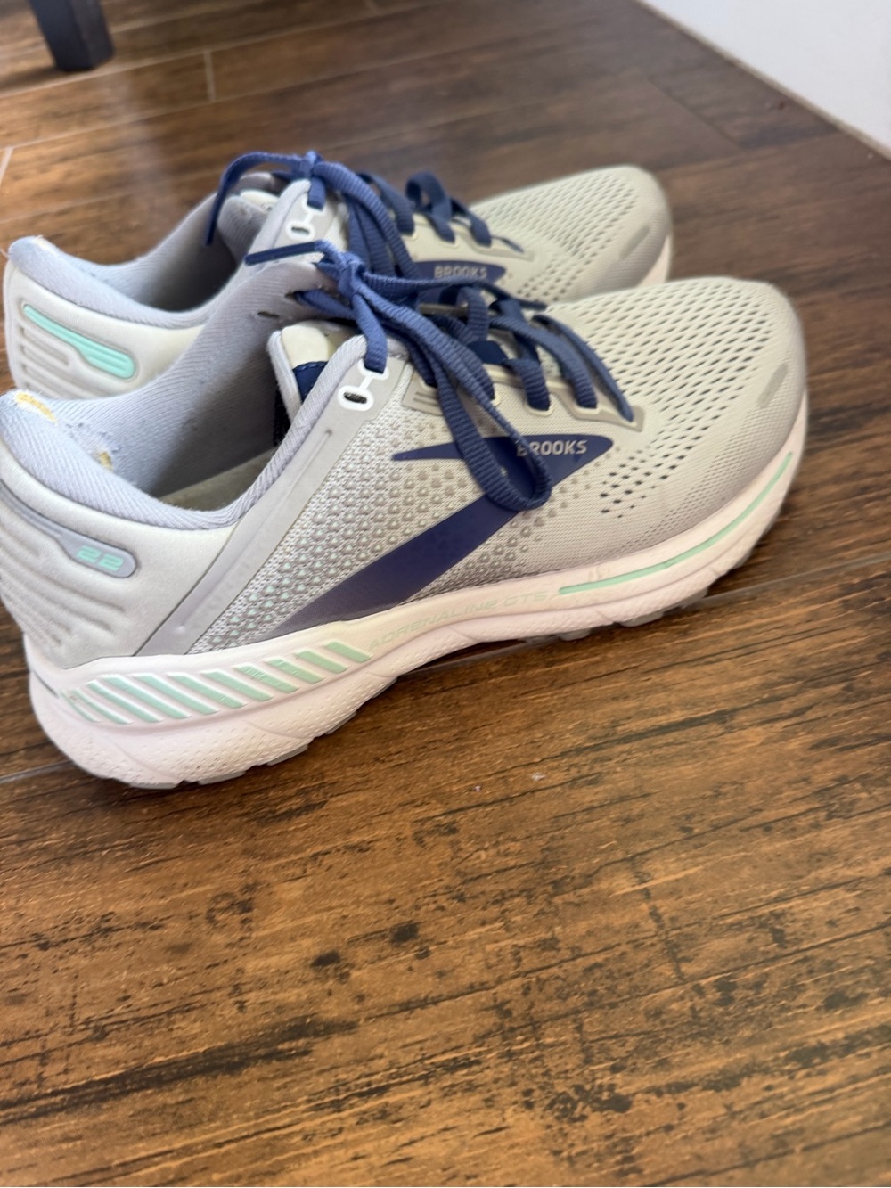 Brooks Women's Ghost Running Shoes - Light Gray with Navy Accents